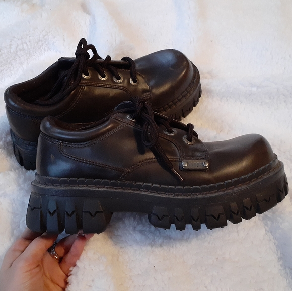 bongo chocolate brown platforms